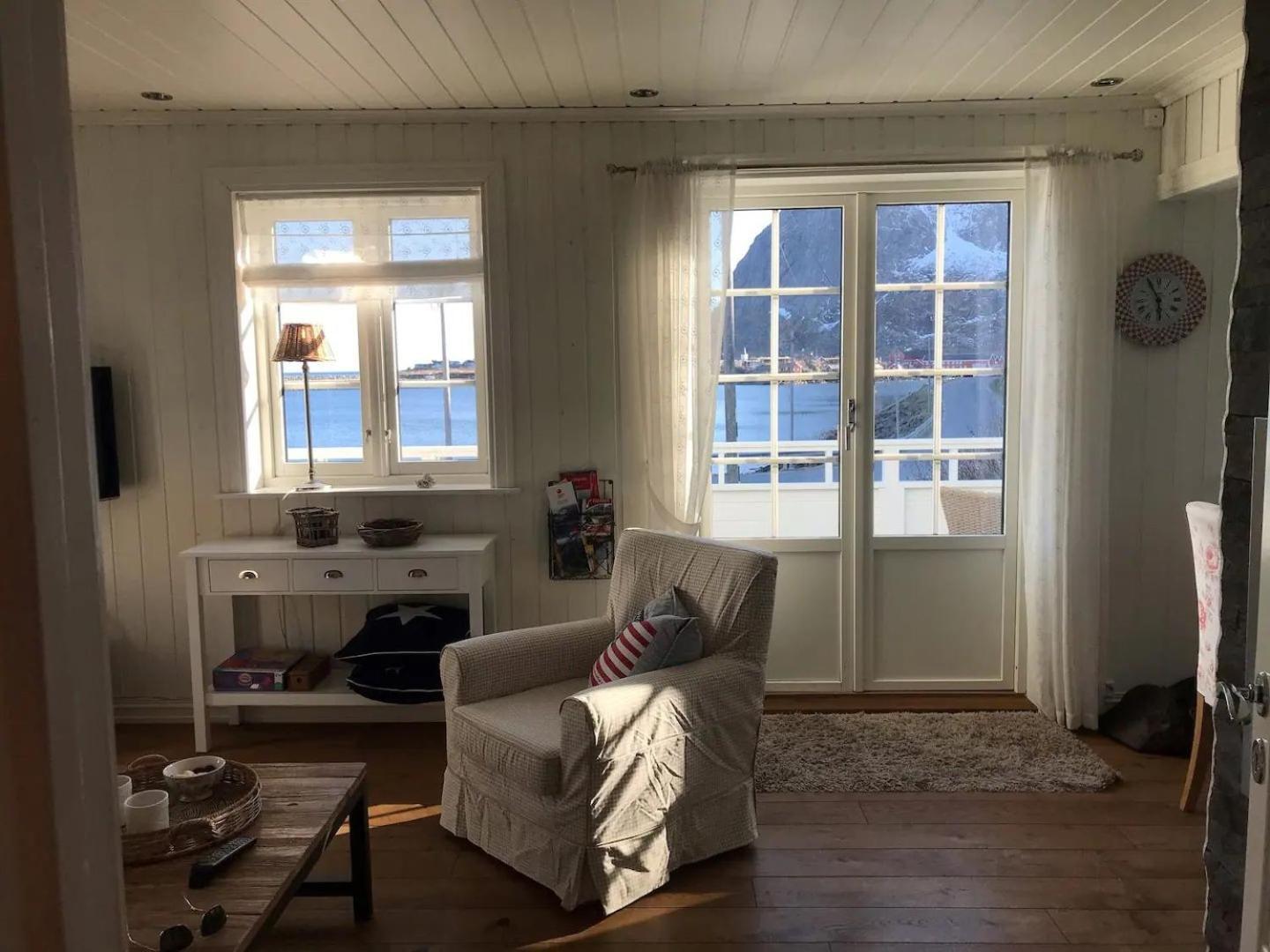 Utsiktsperle Pa Reine I Lofoten 외부 사진